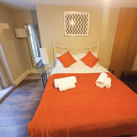 Amherst Brighton Екстер'єр фото