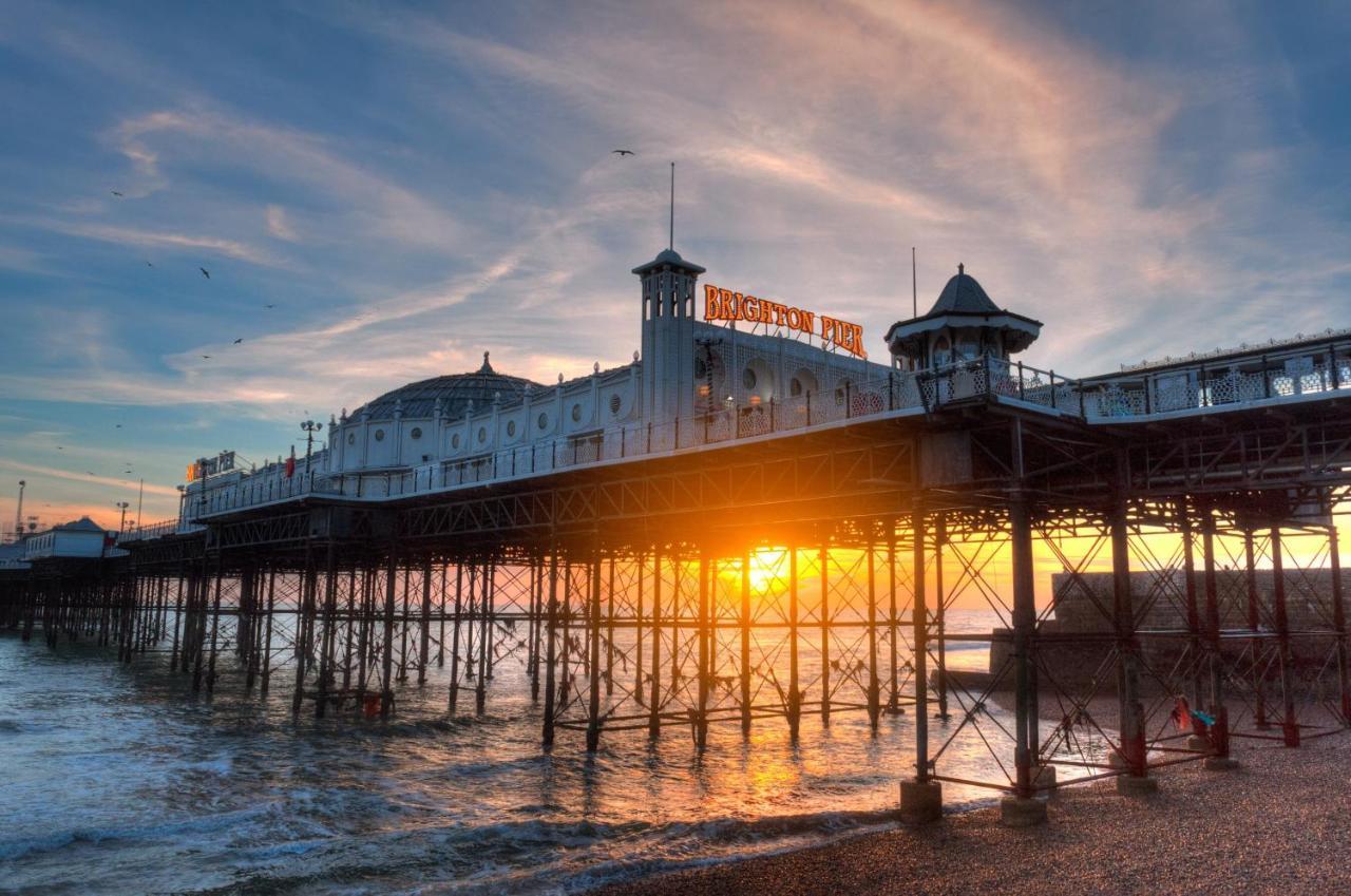 Amherst Brighton Екстер'єр фото
