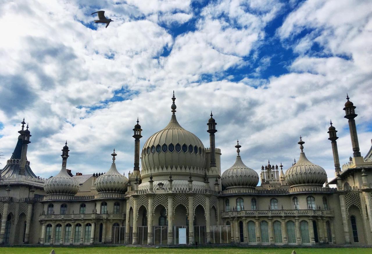 Amherst Brighton Екстер'єр фото