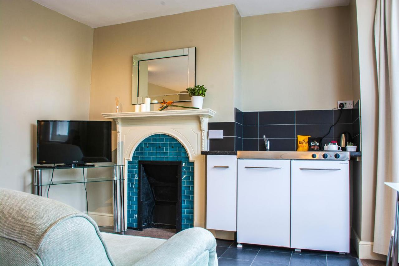 Amherst Brighton Екстер'єр фото