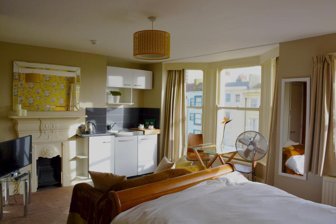 Amherst Brighton Екстер'єр фото